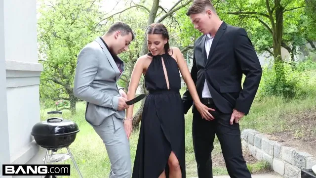 Свидание для Девушки Закончилось Двойным Проникновением